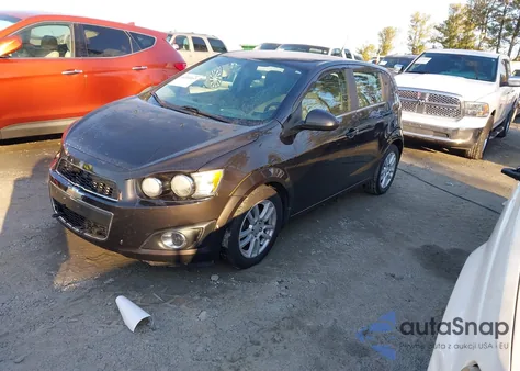 2014 Chevrolet Sonic Lt Auto из США, поврежденный, VIN 1G1JC6SH7E4243850